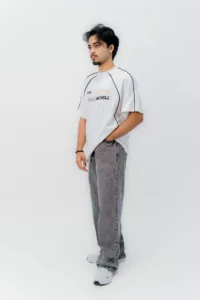 Pin Striped Raglan Off-White (Urbanchill) – Eminent Clothing (view 2)
